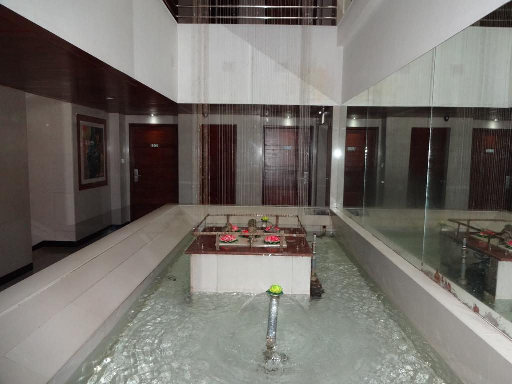 Lotus Comfort - A Pondy Hotel Pondichéry Extérieur photo